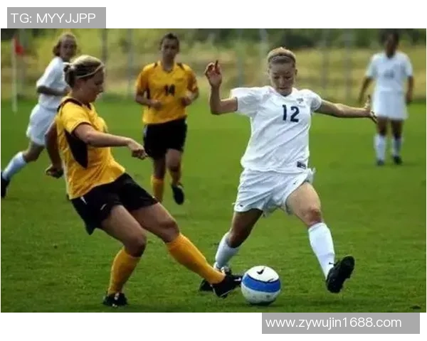 足球袜拼接设计的创新与时尚潮流结合，提升运动表现与穿着舒适度的完美选择