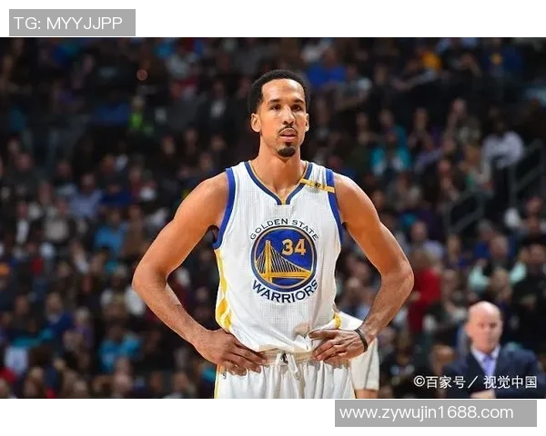 重庆足球队逆袭之路：从低谷到巅峰的传奇故事与奋斗精神